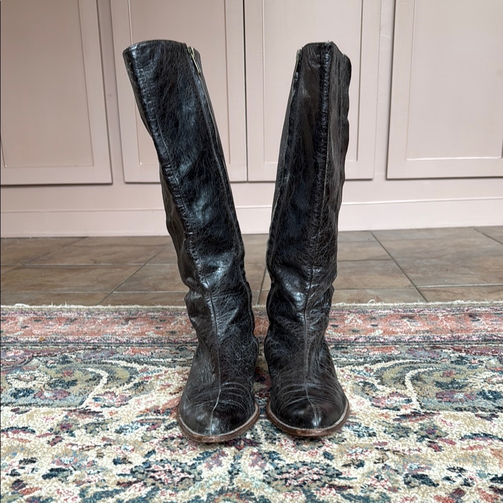 GeeWaWa Women's Black Leather Boots